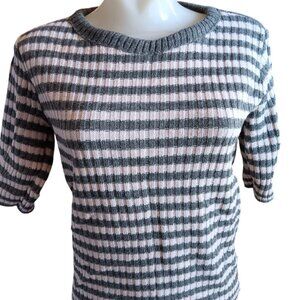 Vintage Women's Medium T-shirt 1960's Mod Striped Knit Short Sleeve Sweater